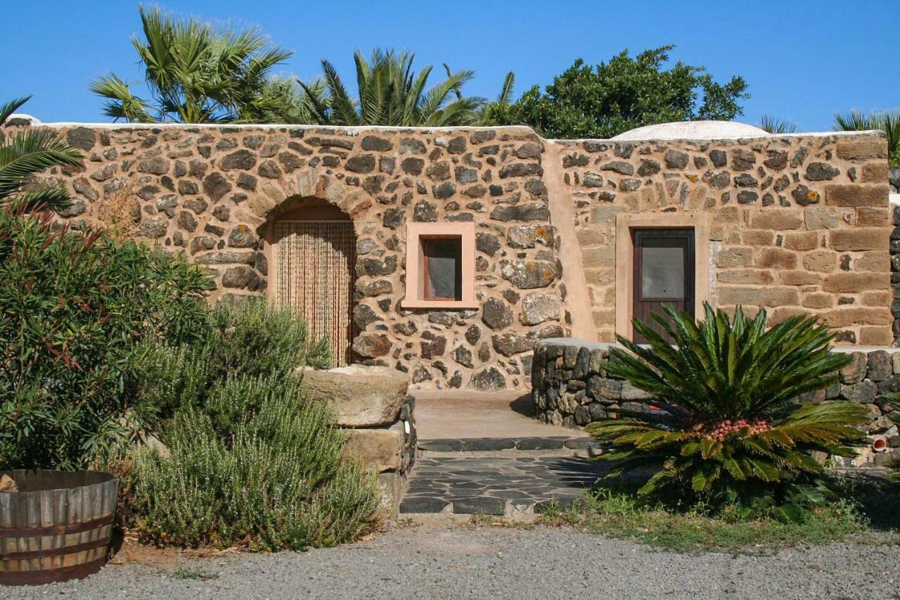 Ferienwohnung Dammuso Favarelle Da Caty Scauri  Exterior foto