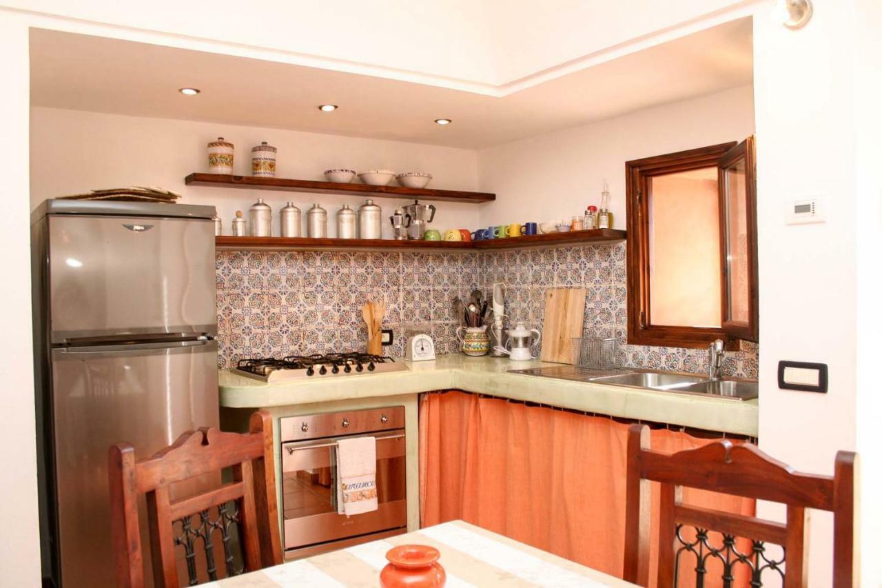 Ferienwohnung Dammuso Favarelle Da Caty Scauri  Exterior foto